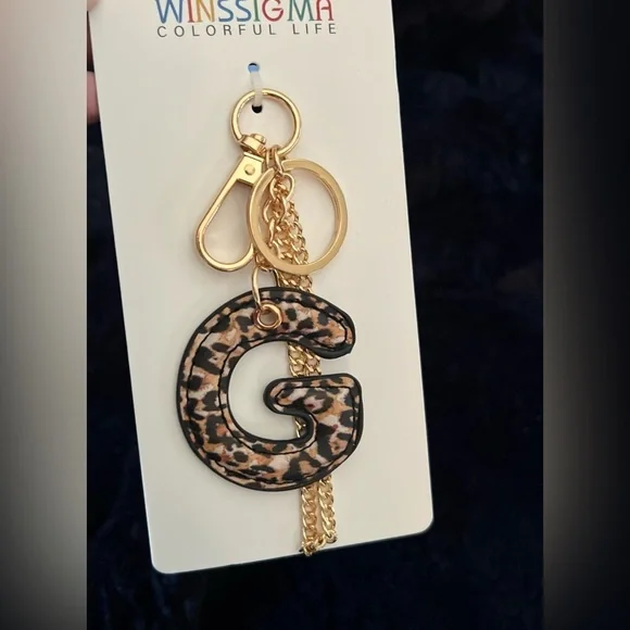 🐆 Leopard PU leather “G” Initial Letter Keyring Keychain Bag Charm🐆NWT - Picture 4 of 10